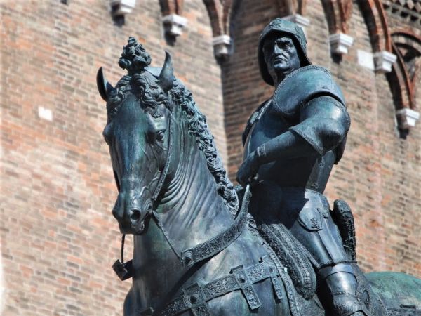 VERROCCHIO FUORI CASA